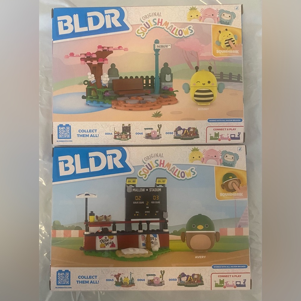 BLDR Squishmallows Lot Of 2 Building Blocks Sets Avery Bird Sunny Bee